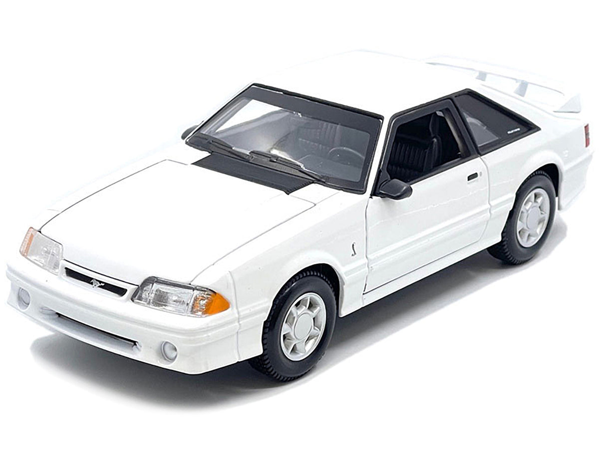 1993 Ford Mustang SVT Cobra White "Special Edition" Series 1/24 Diecast Model Car by Maisto - image 2