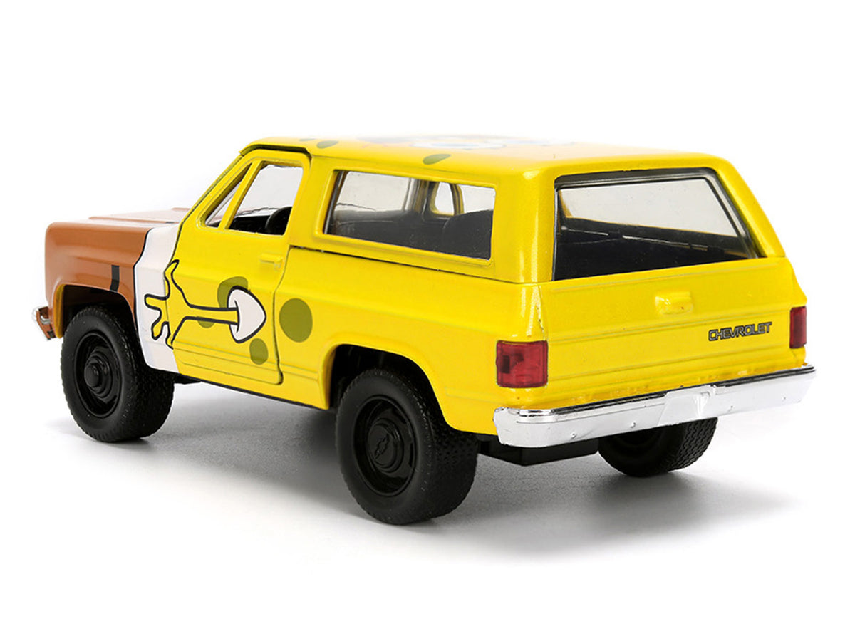 1980 Chevrolet K5 Blazer "SpongeBob Star" Livery Yellow "SpongeBob SquarePants" (1999-Current) TV Series "Hollywood Rides" Series 1/32 Diecast Model Car by Jada - image 5