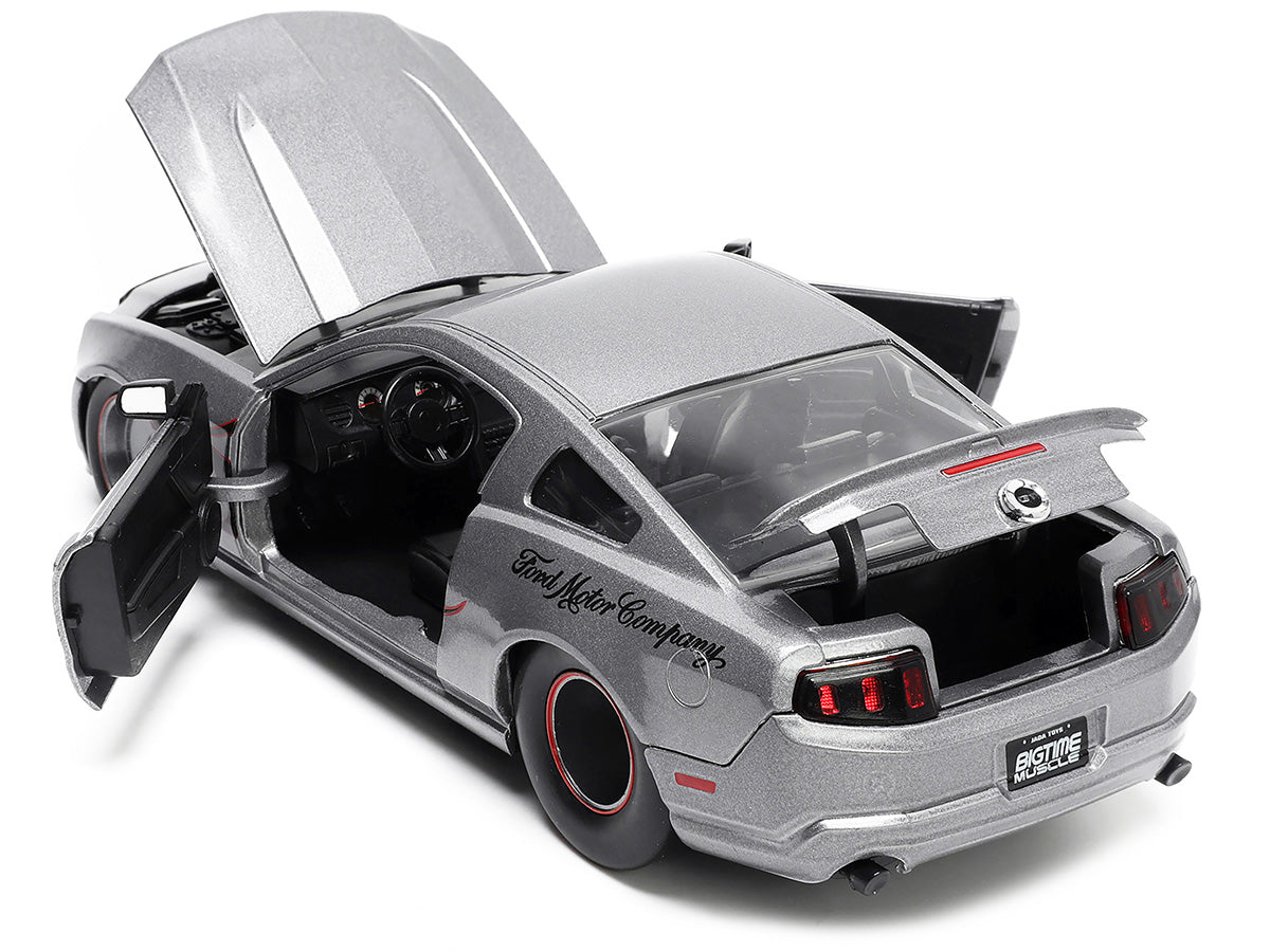 2010 Ford Mustang GT Gray Metallic with Flames "Ford Motor Company" "Bigtime Muscle" Series 1/24 Diecast Model Car by Jada - image 3