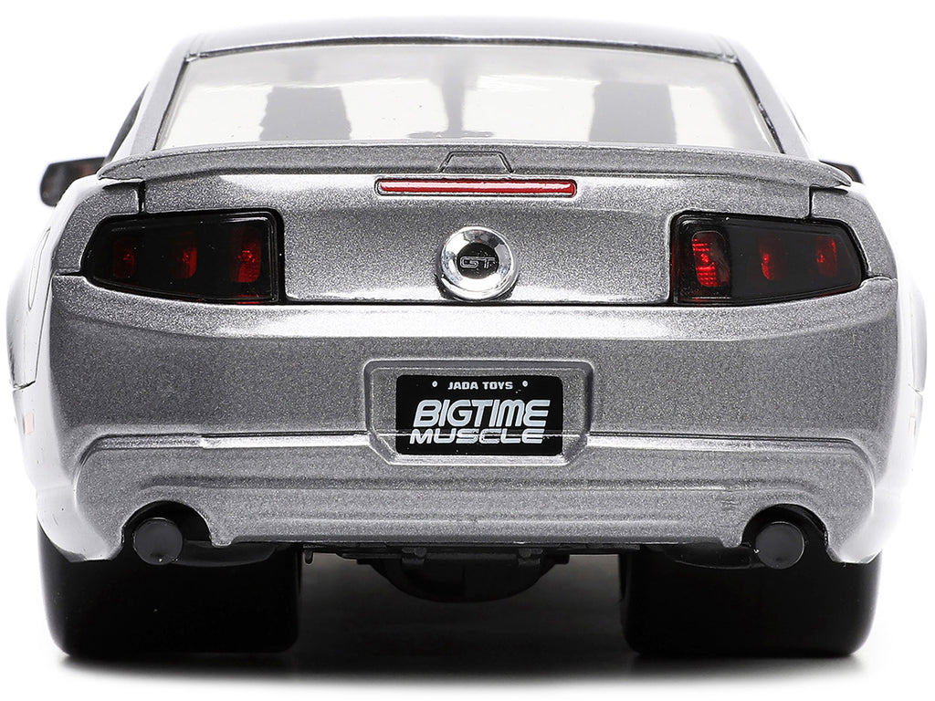 2010 Ford Mustang GT Gray Metallic with Flames "Ford Motor Company" "Bigtime Muscle" Series 1/24 Diecast Model Car by Jada - image 5