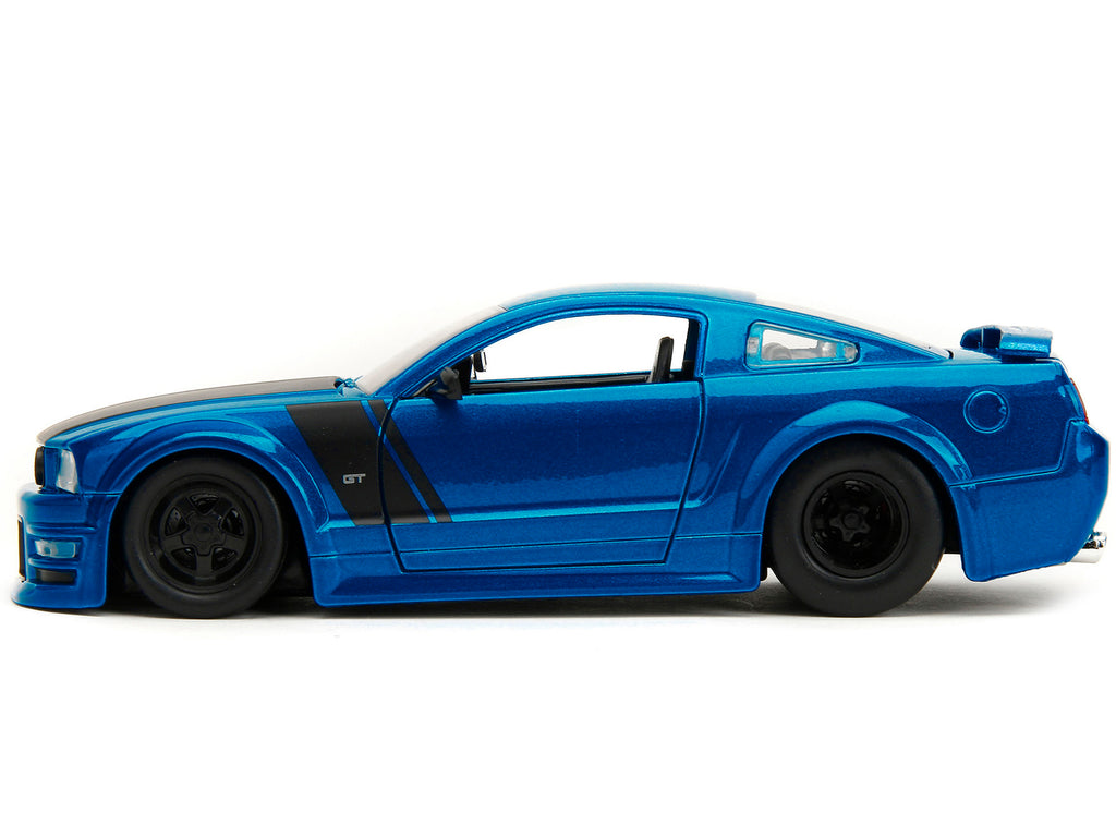 2006 Ford Mustang GT Blue Metallic with Matt Black Hood and Stripes "Bigtime Muscle" Series 1/24 Diecast Model Car by Jada - image 3