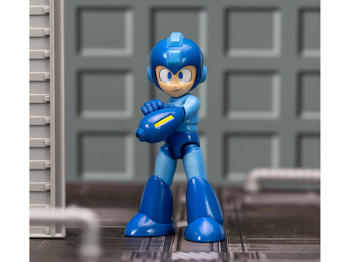 Mega Man 4.5 Moveable Figure with Accessories and Alternate Head and Hands Mega Man (1987) Video Game model by Jada - image 4