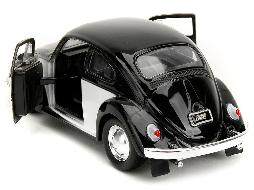 1959 Volkswagen Beetle "Punch Buggy" Black and White and Boxing Gloves Accessory "Punch Buggy" Series 1/32 Diecast Model Car by Jada - image 4
