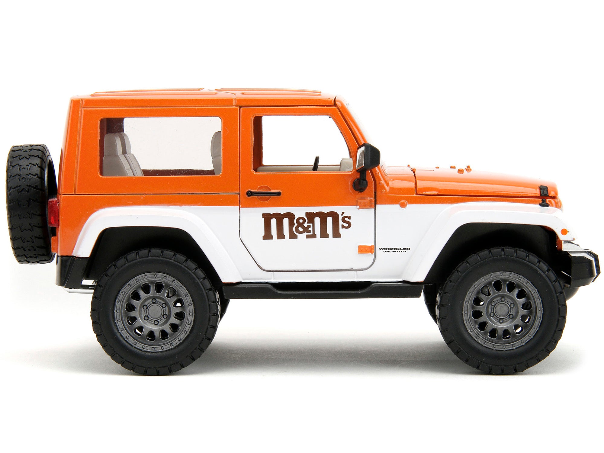 2007 Jeep Wrangler Orange Metallic and White and Orange M&M Diecast Figure "M&M's" "Hollywood Rides" Series 1/24 Diecast Model Car by Jada - image 3