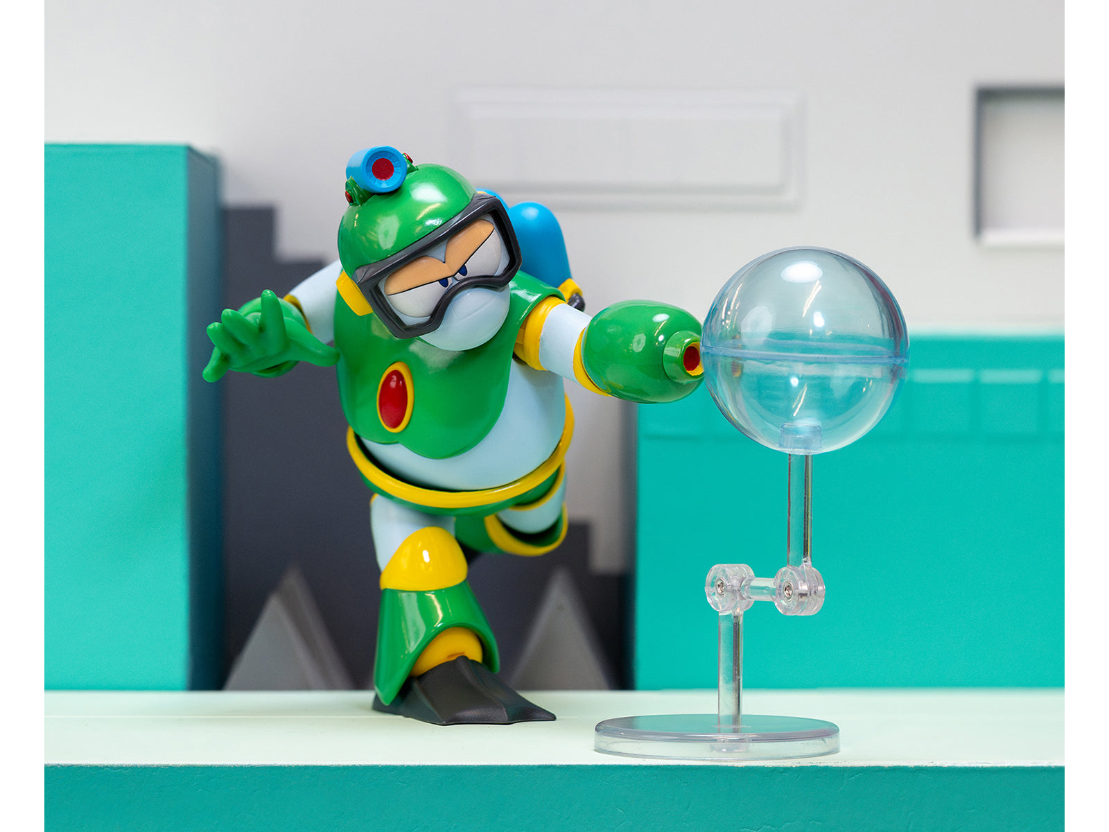 Bubble Man 5" Moveable Figure (Deluxe Version) with Accessories and Alternate Head and Hands "Mega Man" (1987) Video Game Model by Jada - image 3