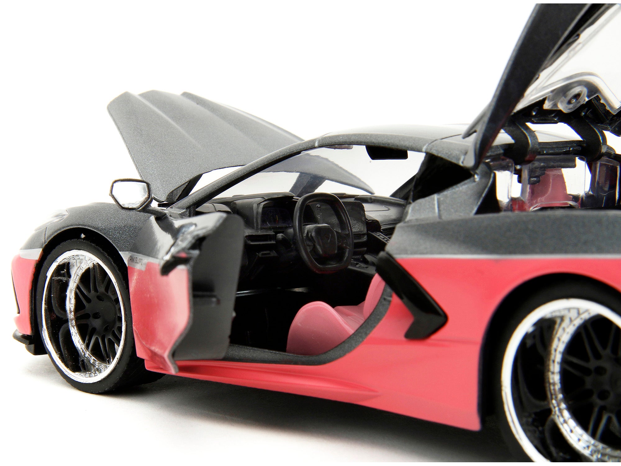 2020 Chevrolet Corvette Gray Metallic and Pink "Pink Slips" Series 1/24 Diecast Model Car by Jada - image 3