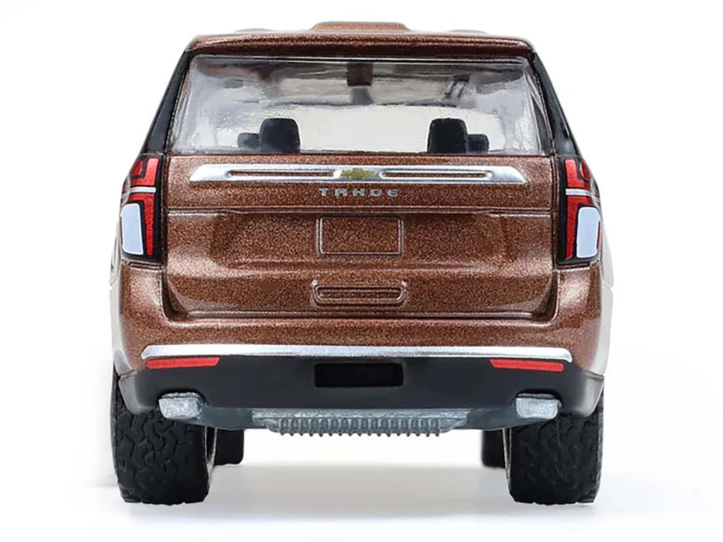 2022 Chevrolet Tahoe Auburn Metallic "Blue Collar Collection" Series 14 1/64 Diecast Model Car by Greenlight - image 5