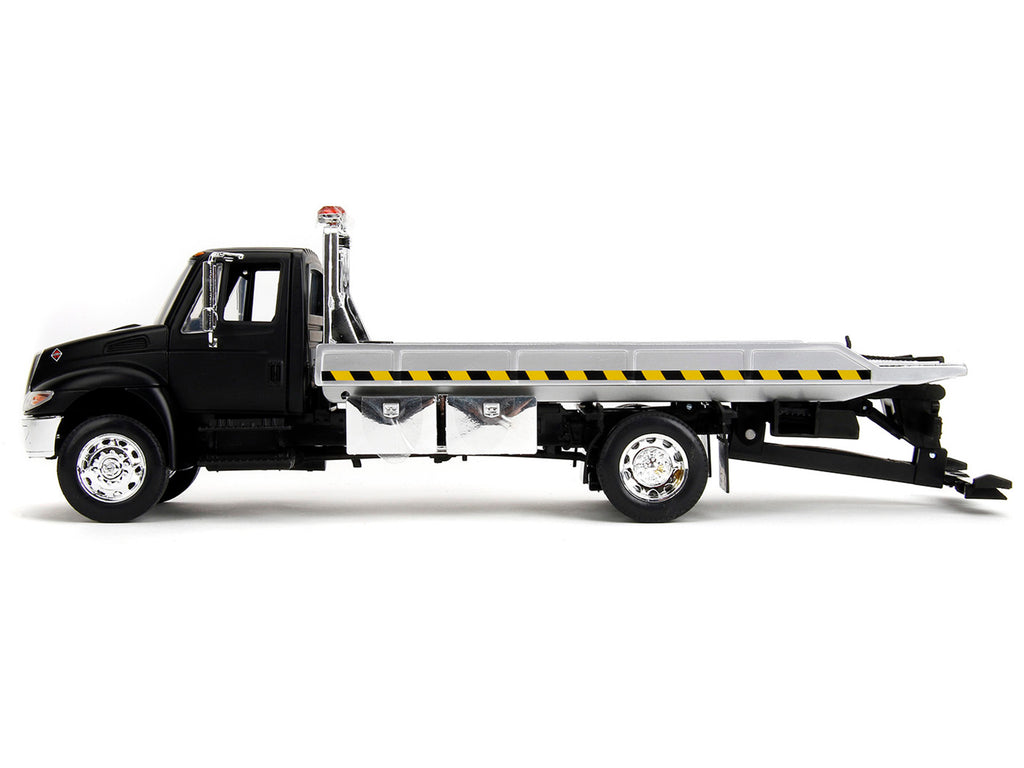International DuraStar 4400 Flatbed Tow Truck Matt Black 1/24 Diecast Model Car by Jada - image 3