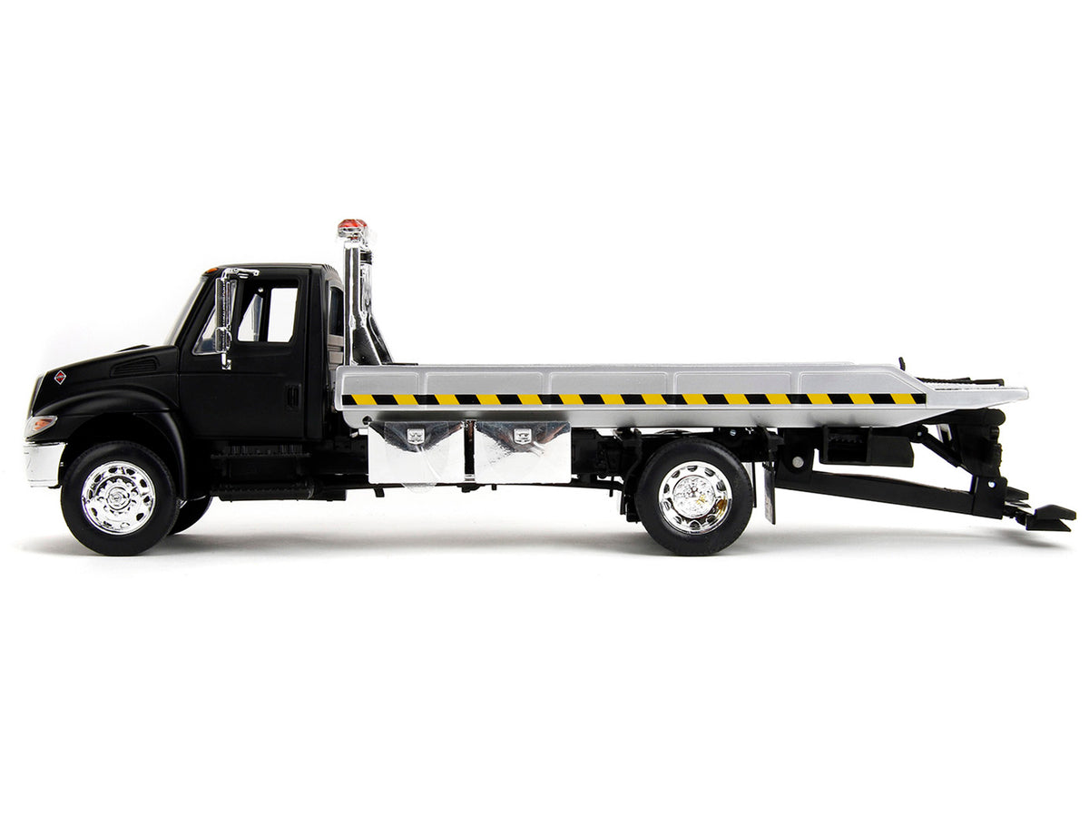 International DuraStar 4400 Flatbed Tow Truck Matt Black 1/24 Diecast Model Car by Jada - image 3