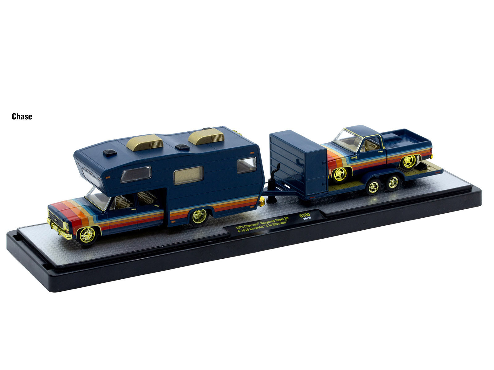 Auto Haulers Set of 3 Trucks Release 100 Limited Edition to 9600 pieces Worldwide 1/64 Diecast Models by M2 Machines - image 3