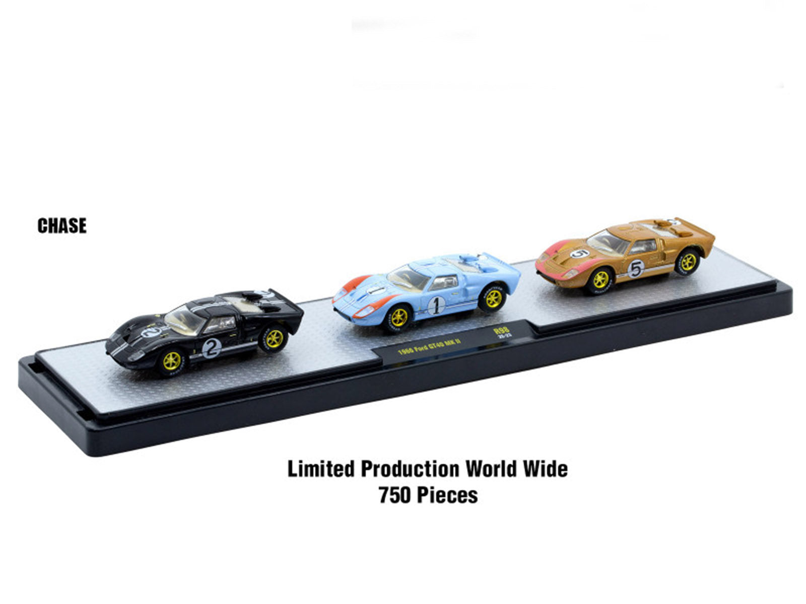 Auto Haulers Set of 3 Trucks Release 98 Limited Edition to 9400 pieces Worldwide 1/64 Diecast Model by M2 Machines