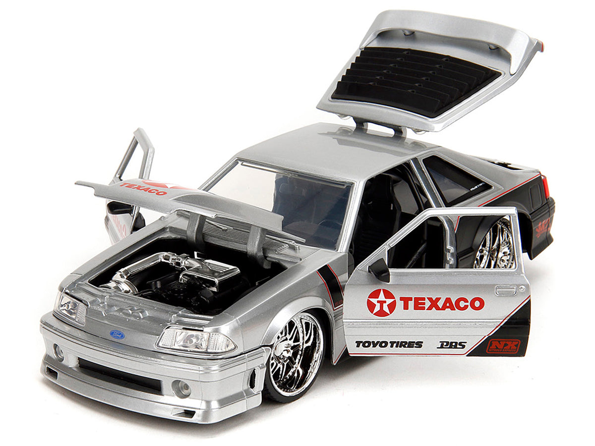 1989 Ford Mustang GT "Texaco" Silver Metallic and Matt Black "Bigtime Muscle" Series 1/24 Diecast Model Car by Jada - image 2