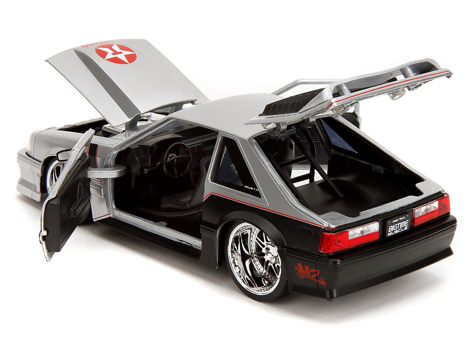 1989 Ford Mustang GT "Texaco" Silver Metallic and Matt Black "Bigtime Muscle" Series 1/24 Diecast Model Car by Jada - image 4