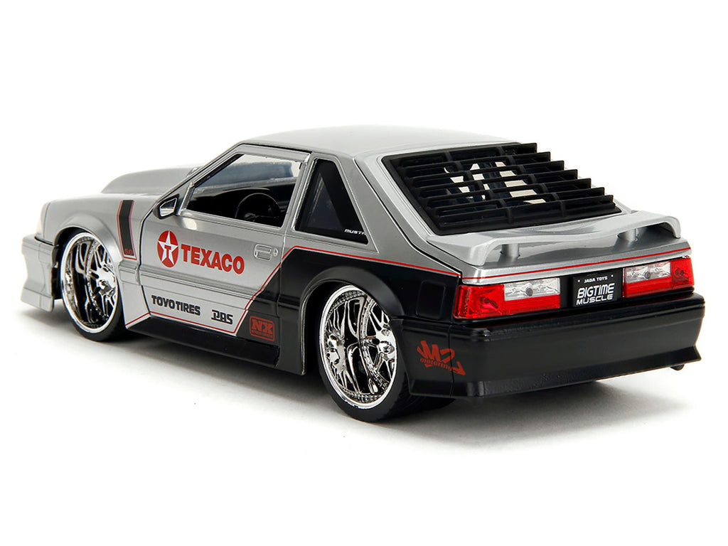 1989 Ford Mustang GT "Texaco" Silver Metallic and Matt Black "Bigtime Muscle" Series 1/24 Diecast Model Car by Jada - image 5