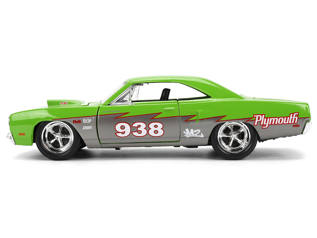 1970 Plymouth Road Runner #938 Green and Gray Metallic "Bigtime Muscle" Series 1/24 Diecast Model Car by Jada - image 3