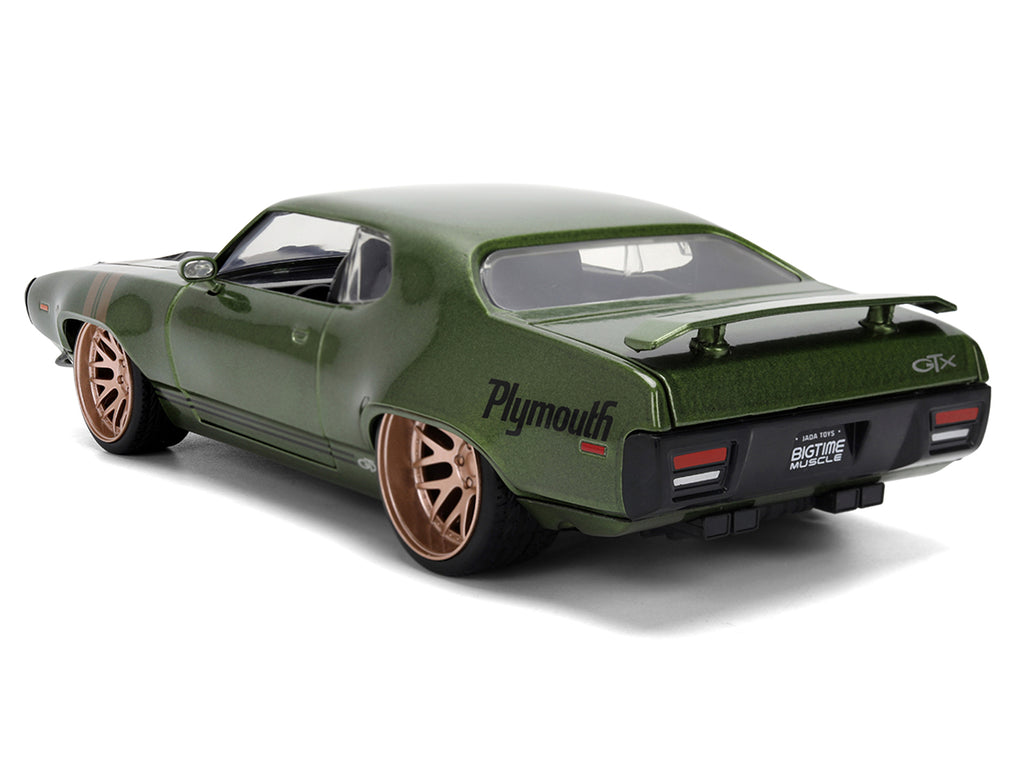 1972 Plymouth GTX Green Metallic with Matt Black Hood and Gold Stripes "Bigtime Muscle" Series 1/24 Diecast Model Car by Jada - image 5