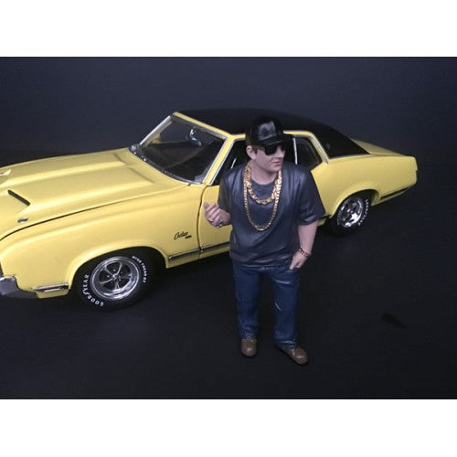 "Hanging Out II" Juan Figurine for 1/18 Scale Models by American Diorama - image 2