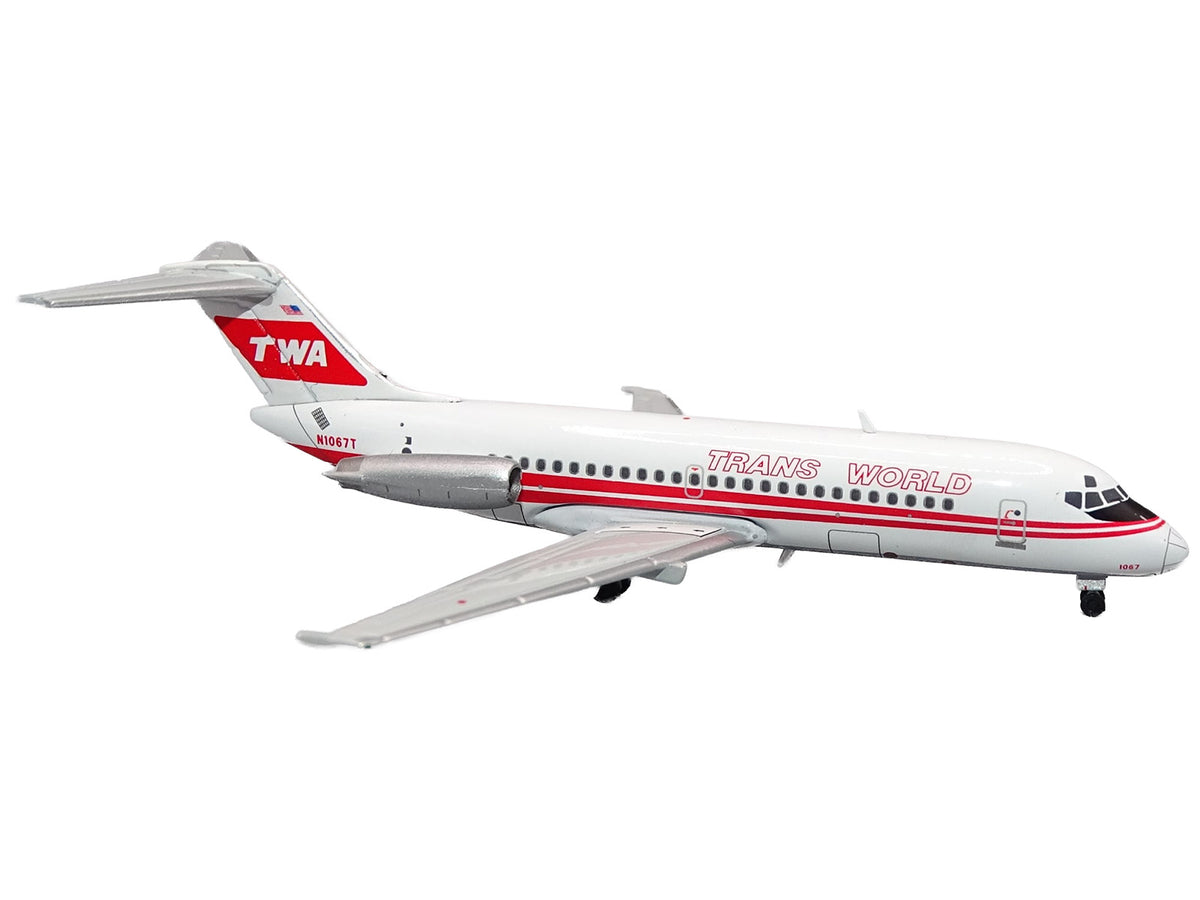 McDonnell Douglas DC-9-15 Commercial Aircraft "Trans World Airlines" (N1067T) White with Red Stripes 1/400 Diecast Model by V1:400 - image 4