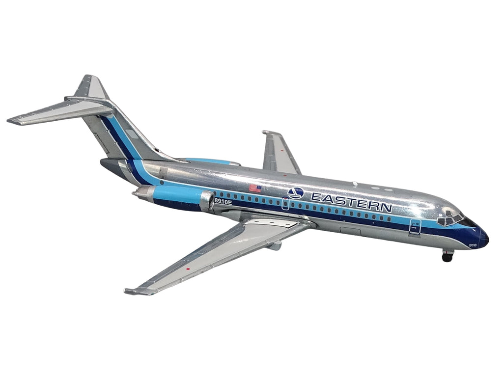 McDonnell Douglas DC-9-14 Commercial Aircraft "Eastern Air Lines" (N8910E) Silver with Blue Stripes 1/400 Diecast Model by V1:400 - image 4