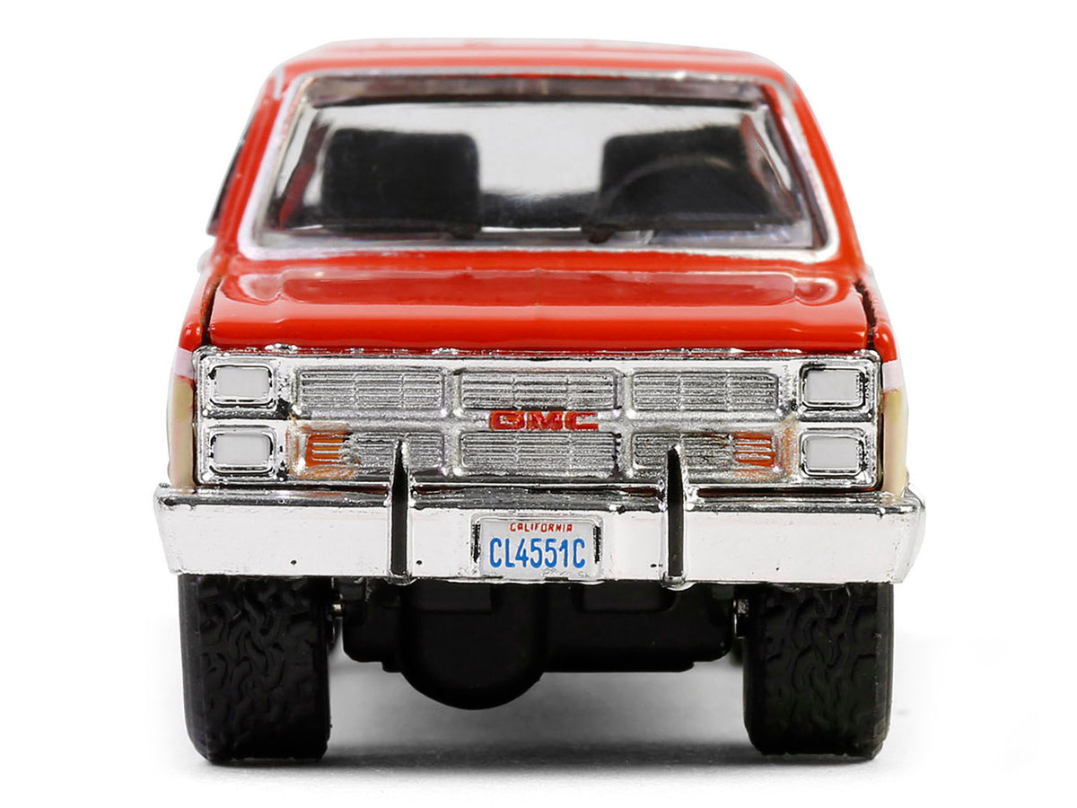 1988 GMC Suburban Sierra Classic C10 "Chevron" Orange and Beige with White Stripes "Chevron Special Edition" Series 1 1/64 Diecast Model Car by Greenlight - image 4