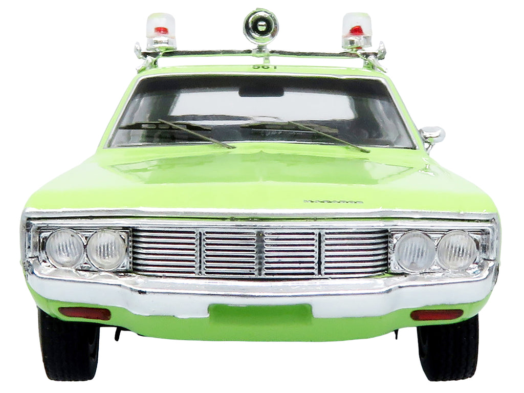 1972 AMC Matador Police Car "Cleveland Police Department" Light Green 1/43 Diecast Model by Iconic Replicas - image 4