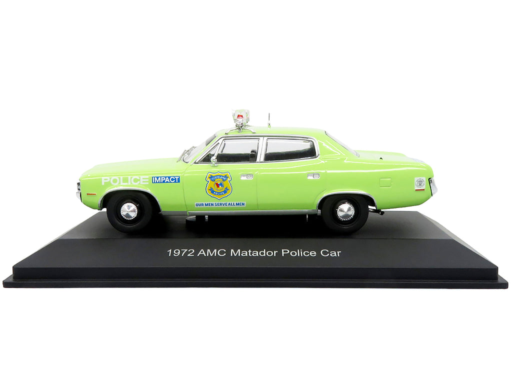 1972 AMC Matador Police Car "Cleveland Police Department" Light Green 1/43 Diecast Model by Iconic Replicas - image 3