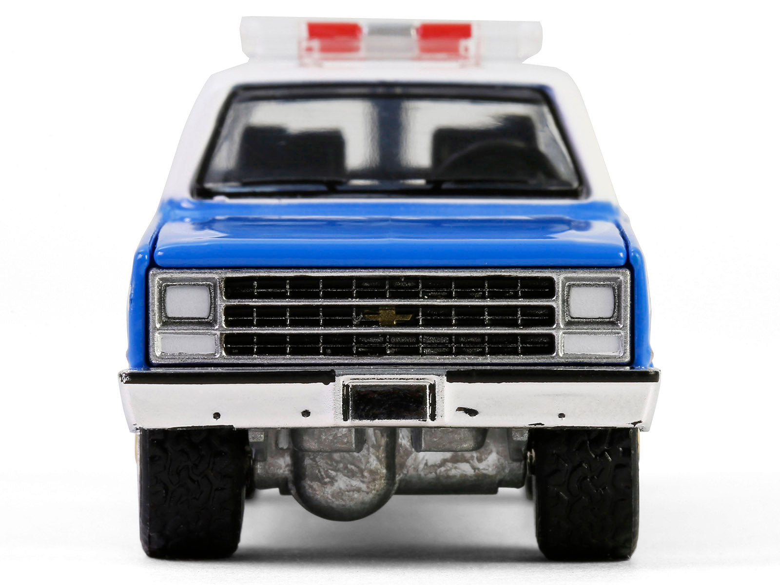 1990 Chevrolet Suburban K2500 Scottsdale "NYPD (New York City Police Department)" Blue with White Top "Hot Pursuit" Series 46 1/64 Diecast Model Car by Greenlight - image 4