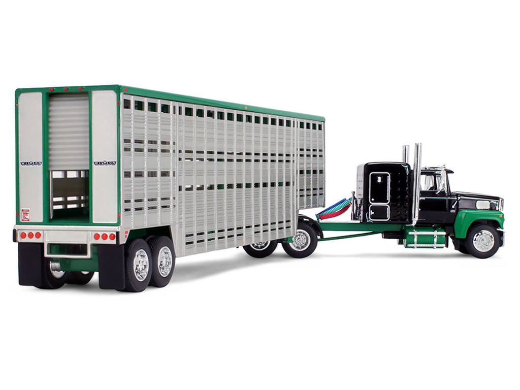 Ford LTL 9000 with 60" Flat Top Sleeper and 45' Wilson Vintage Livestock Trailer Black and Green 1/64 Diecast Model by DCP/First Gear - image 4