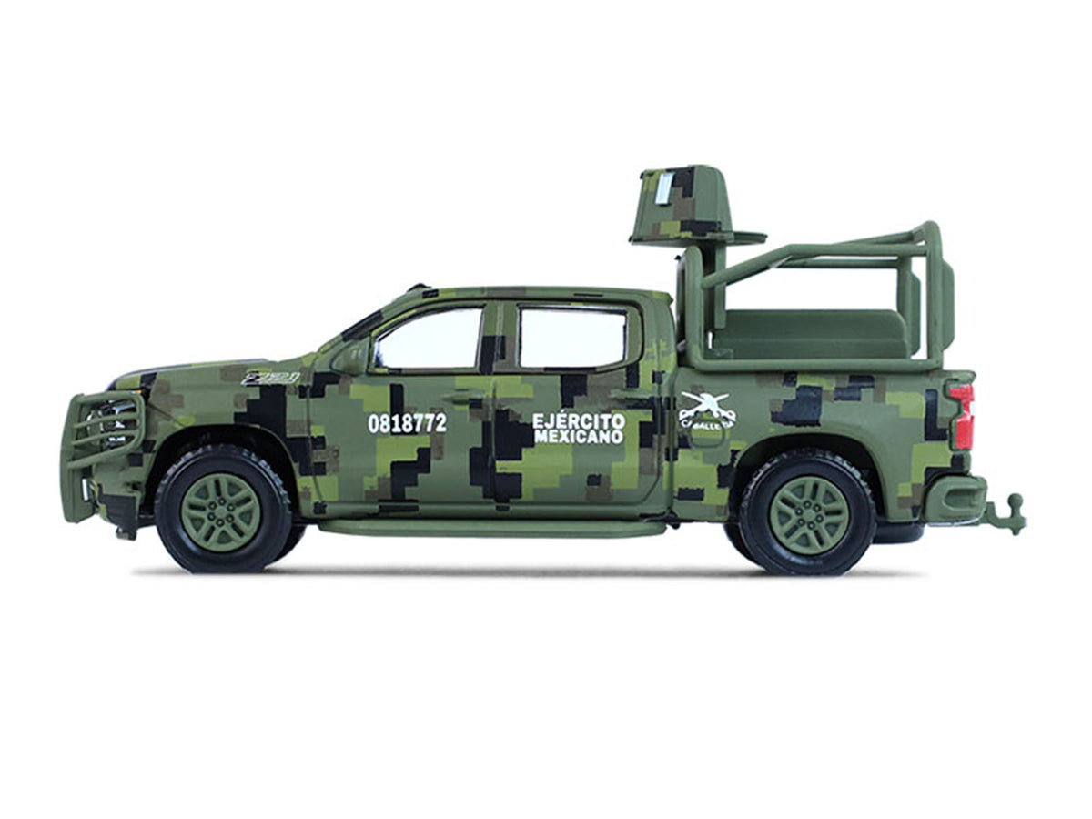 2021 Chevrolet Silverado LT Trail Boss Z71 Truck "Mexican Military" Green Digital Camouflage "Battalion 64" Series 6 1/64 Diecast Model Car by Greenlight - image 2