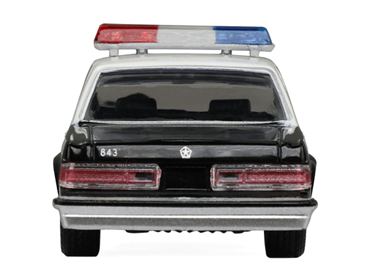 1981 Dodge Diplomat Police Car Black and White "Killer Klowns from Outer Space" (1988) Movie "Hollywood Series" Series 44 1/64 Diecast Model Car by Greenlight - image 5