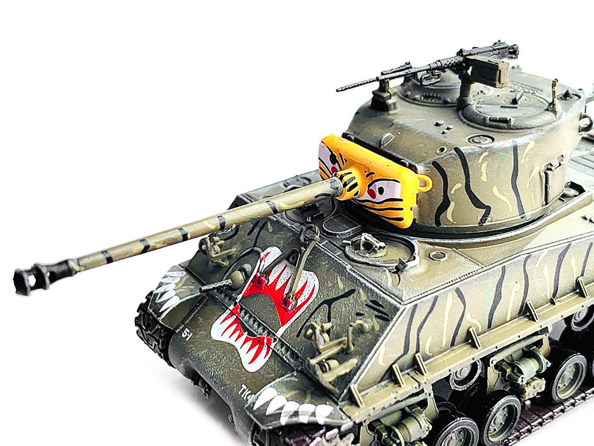 United States M4A3E8 Sherman "Tiger Face" Tank "24th Infantry Div. Han River Korea" (1951) "NEO Dragon Armor" Series 1/72 Plastic Model by Dragon Models - image 3