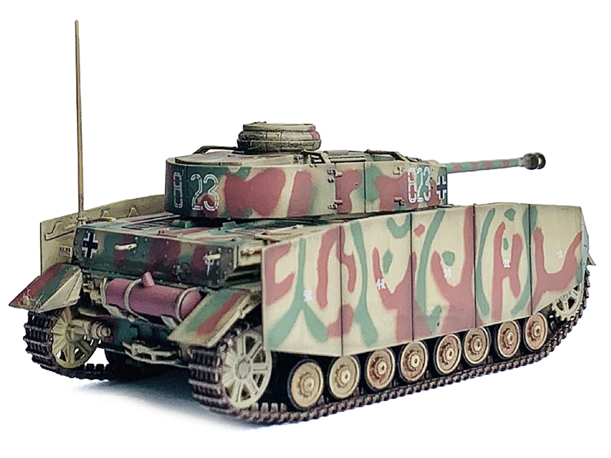 Germany Pz.Kpfw.IV Ausf.H with Schurzen Tank #823 "2.Pz.Div. Normandy" (1944) "NEO Dragon Armor" Series 1/72 Plastic Model by Dragon Models - image 3
