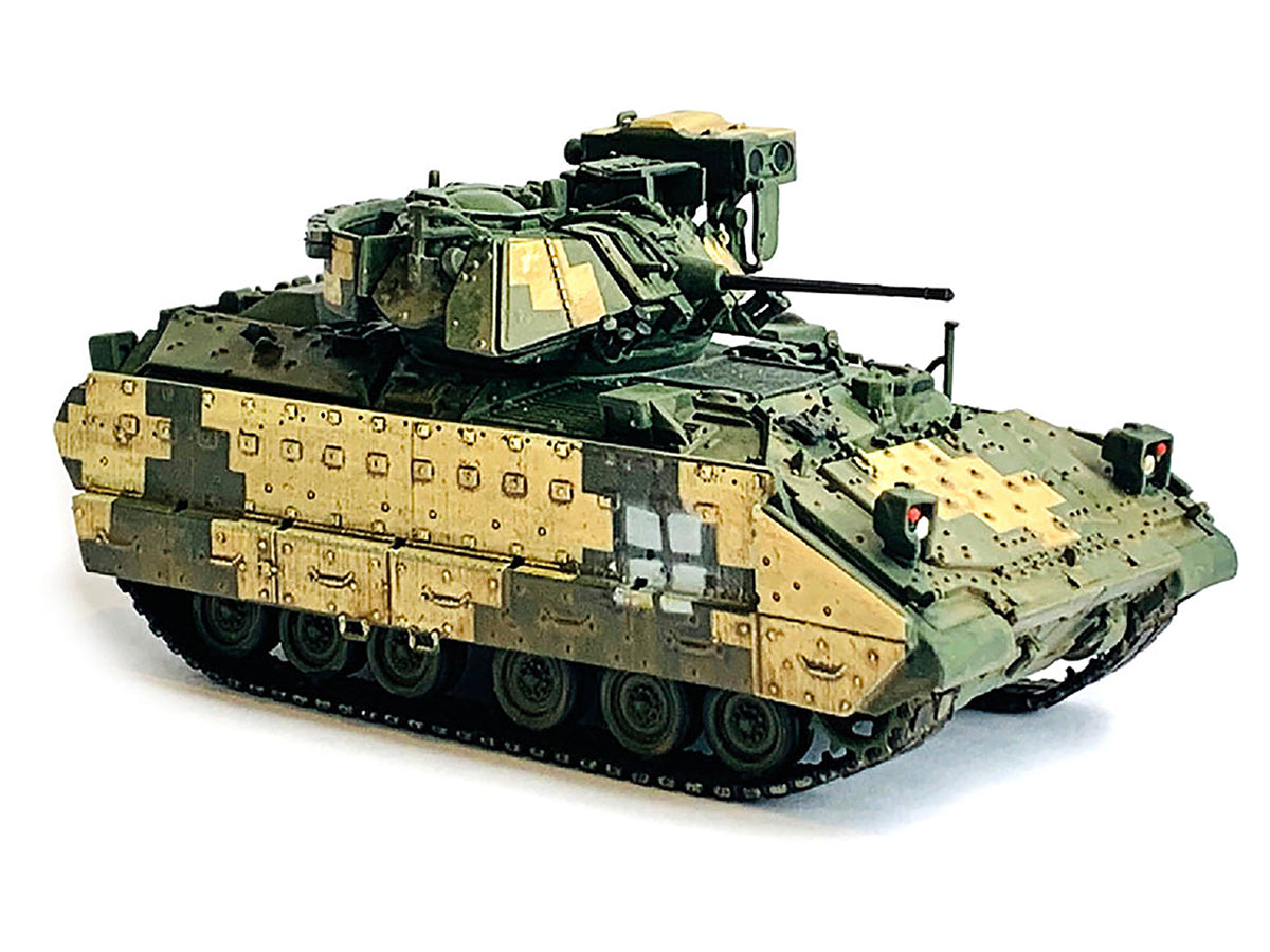 Ukraine M2A2 ODS Light Tank 3-Tone Camouflage "NEO Dragon Armor" Series 1/72 Plastic Model by Dragon Models - image 2