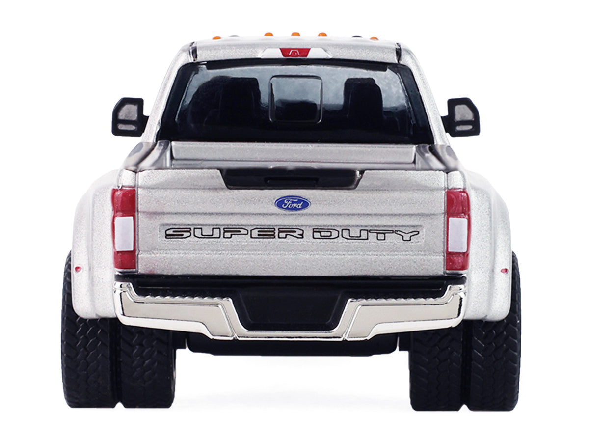 2022 Ford F-450 Super Duty Pickup Truck Iconic Silver Metallic "Auto Mall" Series 8 1/64 Diecast Model Car by Greenlight - image 5
