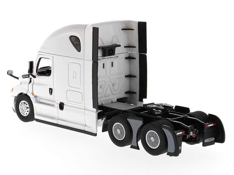 Freightliner New Cascadia Sleeper Cab Truck Tractor Pearl White 1/50 Diecast Model by Diecast Masters - image 3