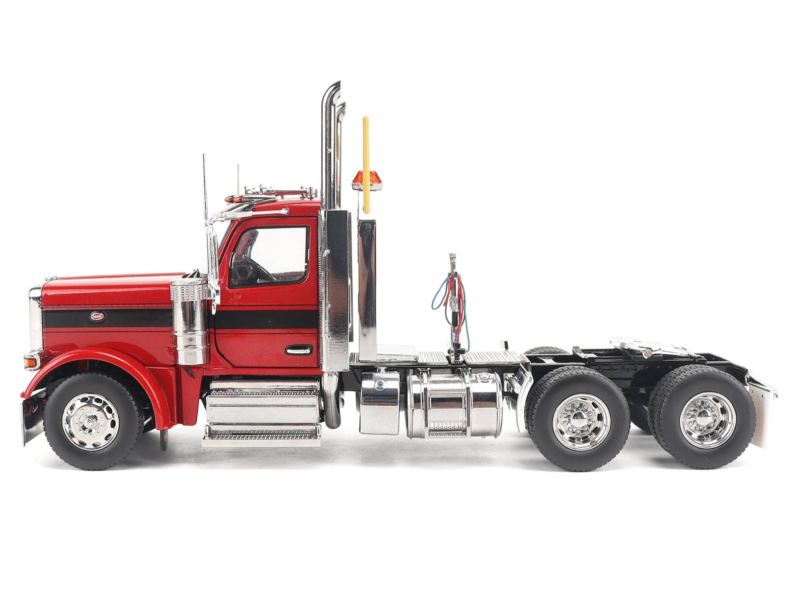 Peterbilt 589 Tandem-Axle Truck Tractor with Day Cab Legendary Red "Transport Series" 1/32 Diecast Model by Diecast Masters - image 2