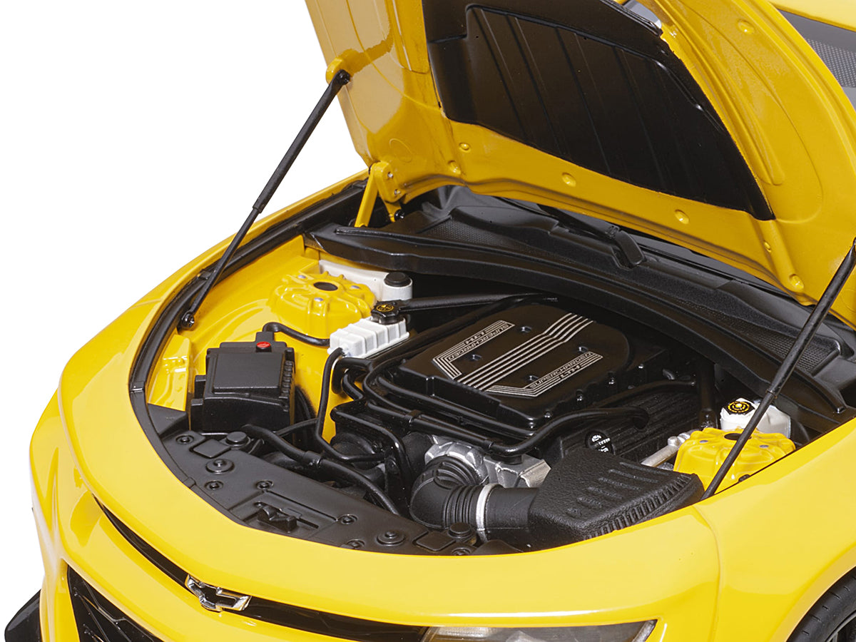 Chevrolet Camaro ZL1 Bright Yellow 1/18 Model Car by Autoart - image 3