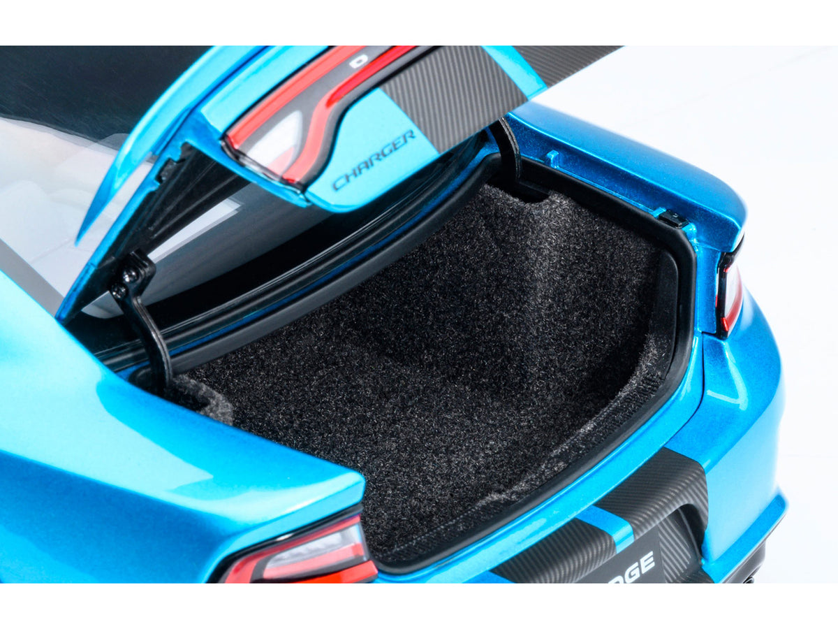 Dodge Charger SRT Hellcat Redeye B5 Blue Metallic with Carbon Stripes 1/18 Model Car by Autoart - image 5