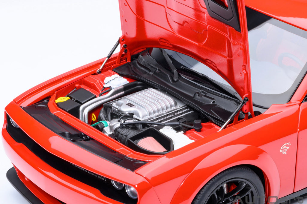 2022 Dodge Challenger SRT Jailbreak Torred with Red Interior 1/18 Model Car by Autoart - image 3