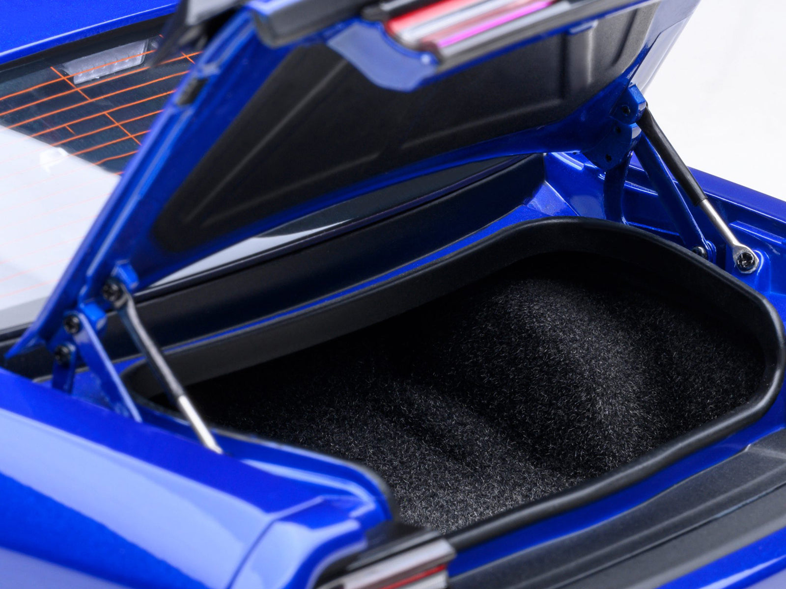 2022 Dodge Challenger R/T Scat Pack Widebody Indigo Blue 1/18 Model Car by Autoart - image 5