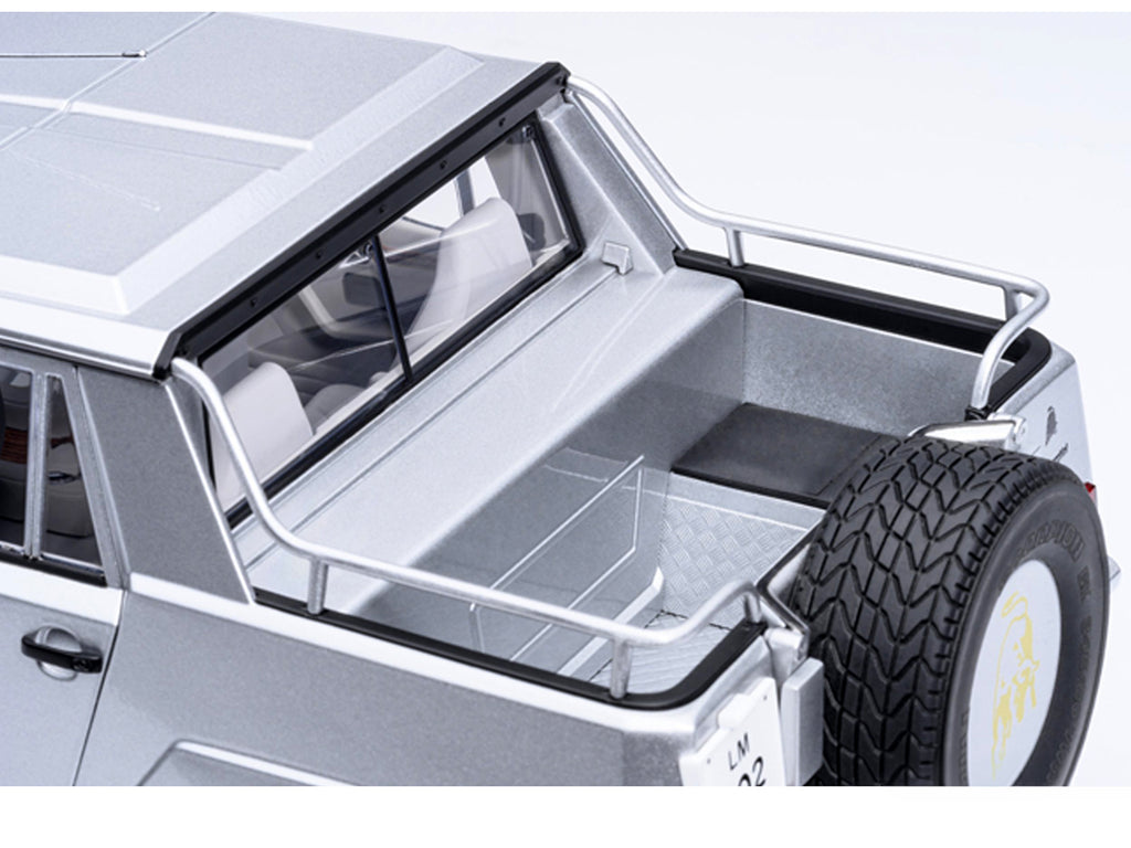 Lamborghini LM002 Argento Silver Metallic with White Interior 1/18 Model Car by Autoart