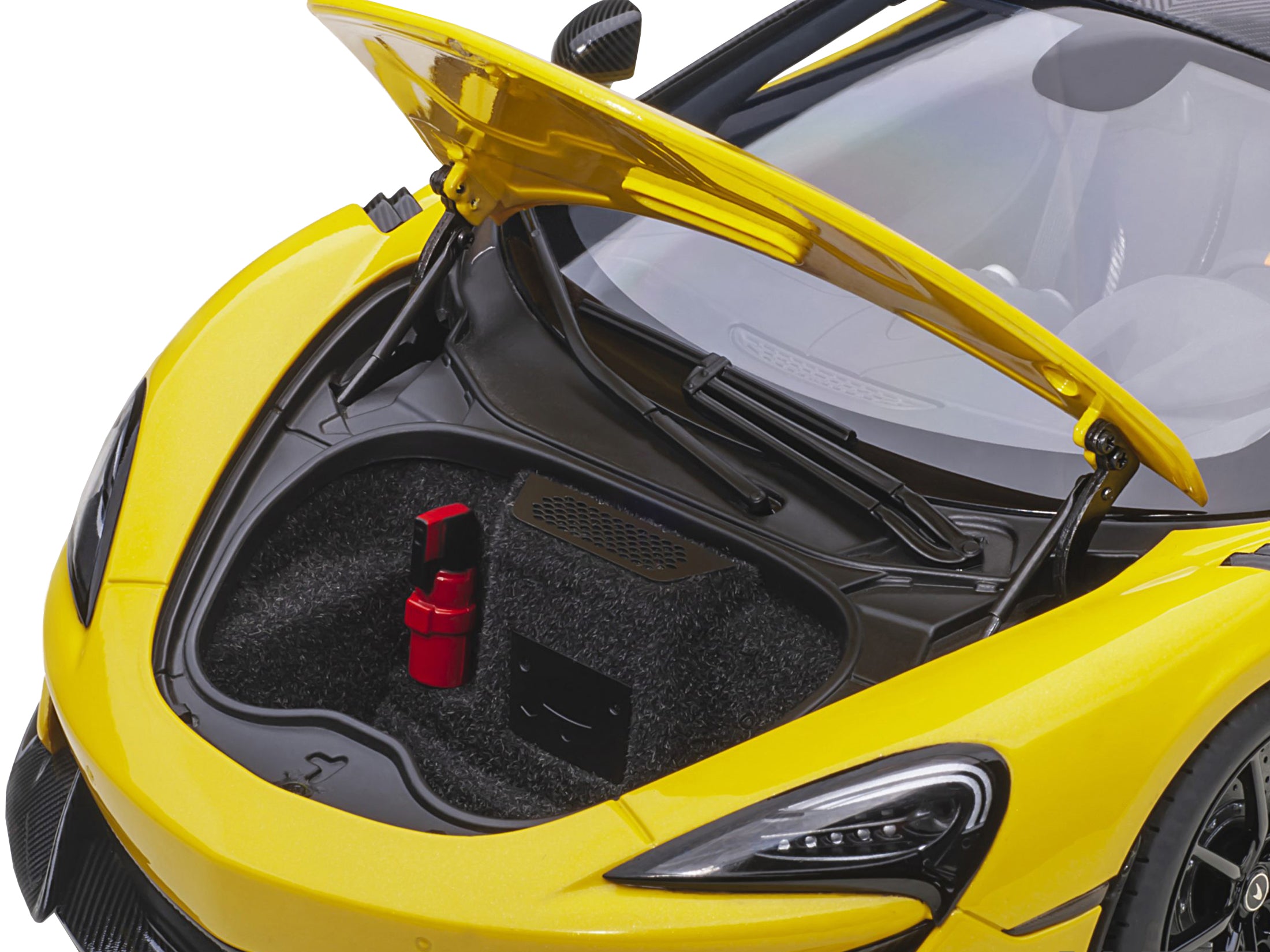 Mclaren 600LT Sicilian Yellow and Carbon 1/18 Model Car by Autoart - image 3