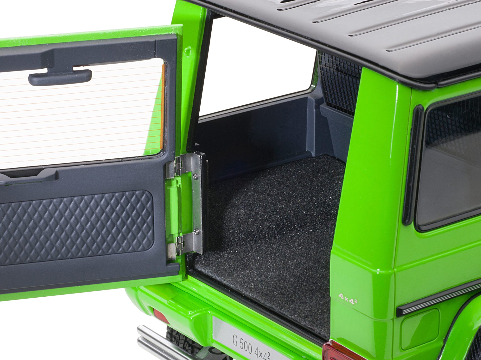 Mercedes Benz G500 4X4 2 Alien Green 1/18 Model Car by Autoart - image 4