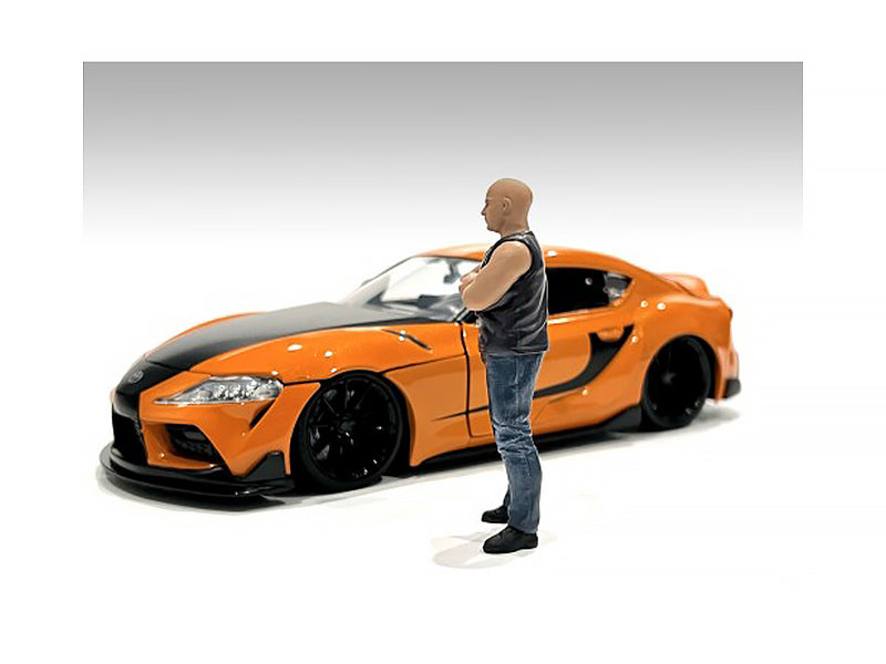 "Car Meet 3" Figure 1 for 1/18 Scale Models by American Diorama - image 2