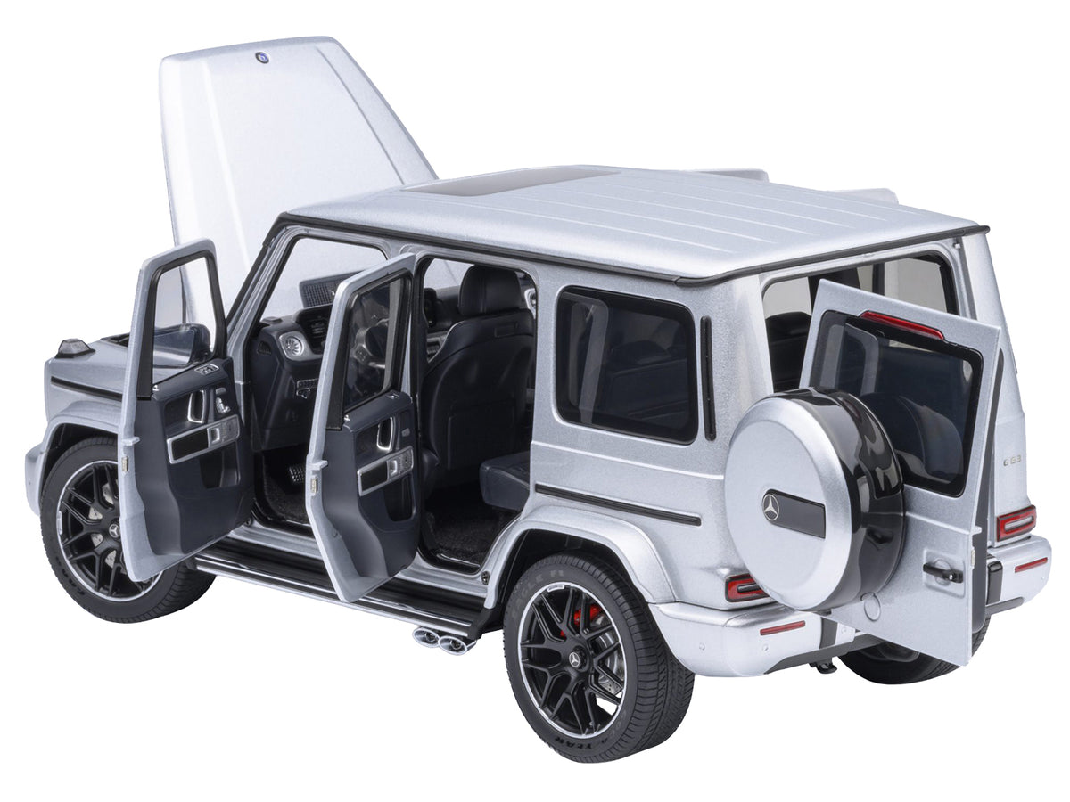 2019 Mercedes-Benz AMG G63 Iridium Silver Metallic 1/18 Model Car by Autoart - image 2