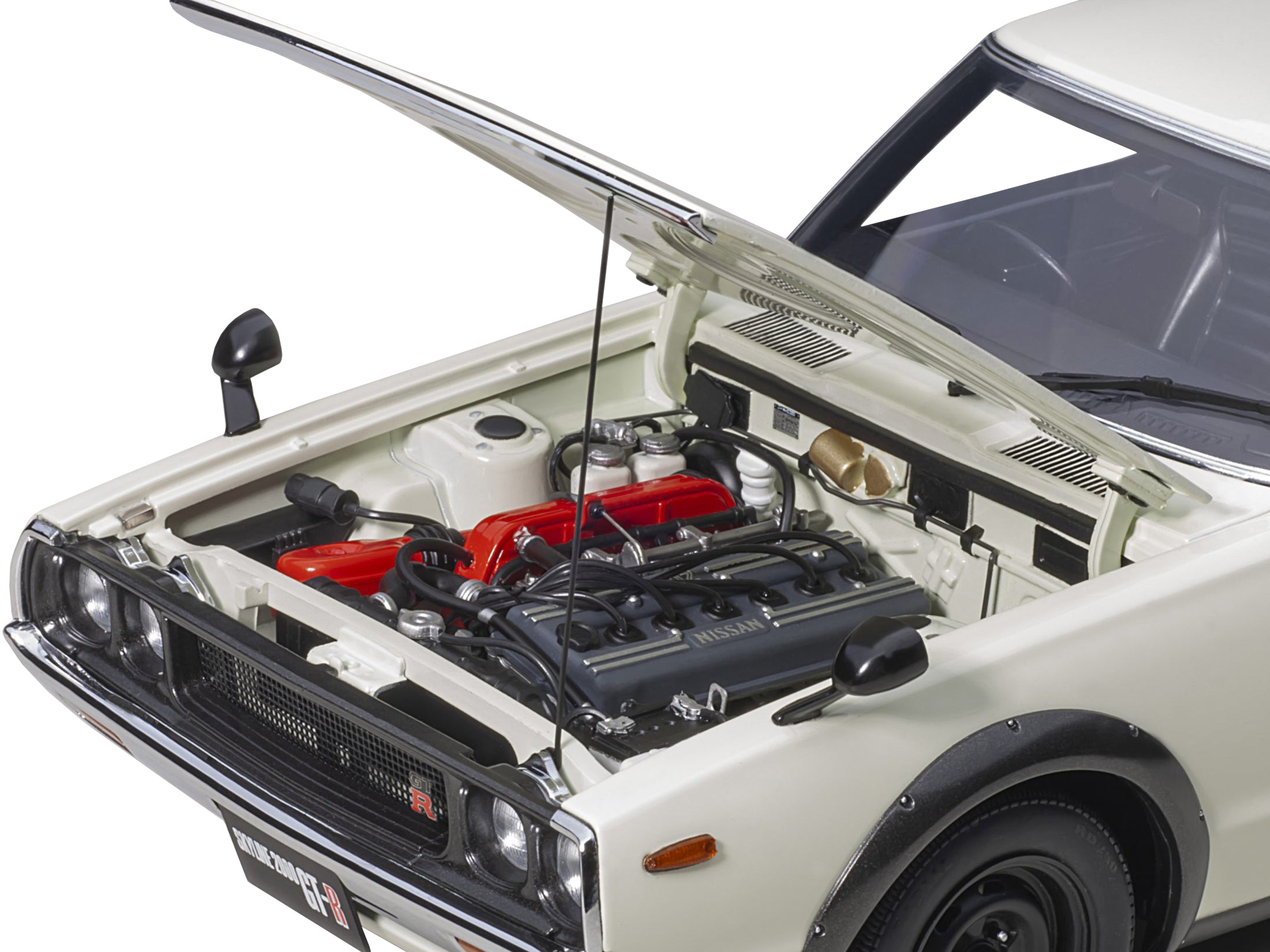 Nissan Skyline 2000GT-R (KPGC110) RHD (Right Hand Drive) White 1/18 Model Car by Autoart - image 3