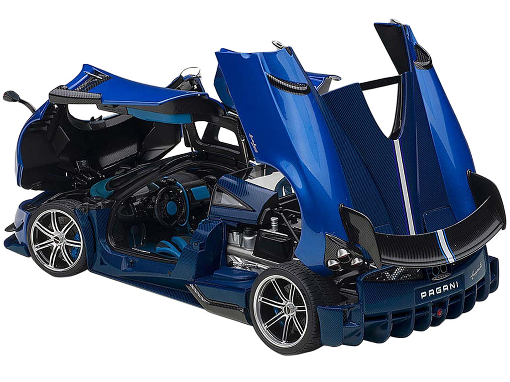 Pagani Huayra BC Blu Francia / Candy Blue Metallic with Carbon Accents 1/18 Model Car by Autoart - image 2