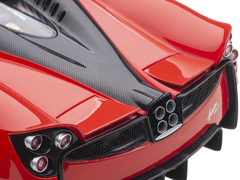 Pagani Huayra Roadster Rosso Monza Red and Carbon with Luggage Set 1/18 Model Car by Autoart - image 5