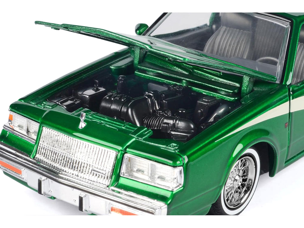 1987 Buick Regal 3.8 SFI Turbo Green Metallic and Cream with Graphics "Get Low" Series 1/24 Diecast Model Car by Motormax - image 4