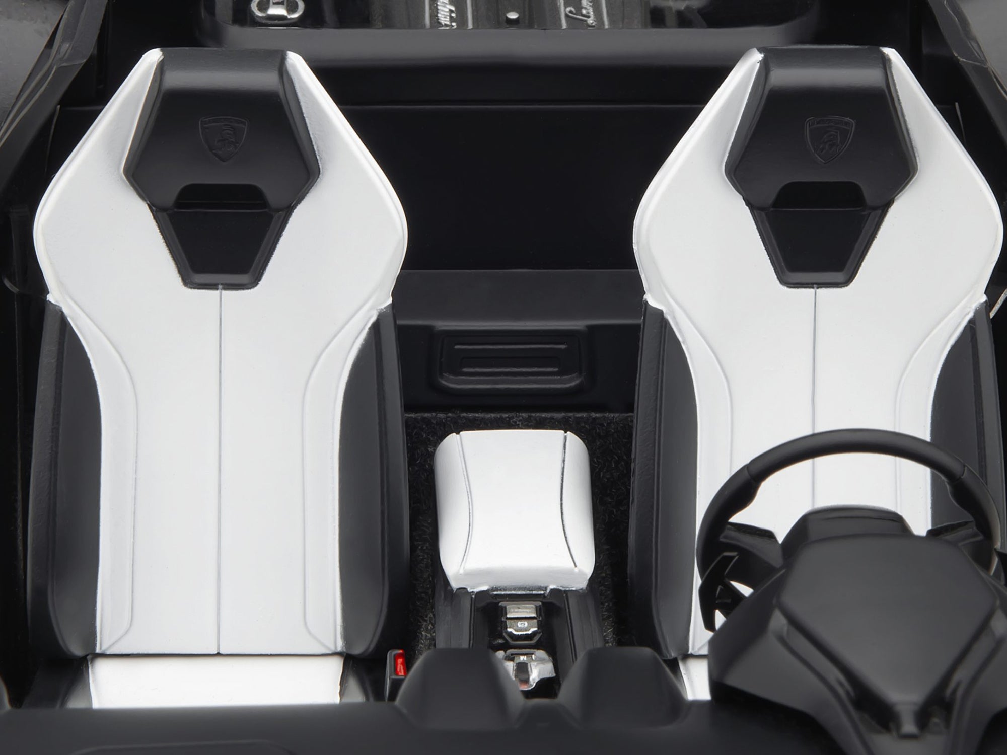 Lamborghini Huracan GT "LB-Silhouette Works" White with Black 1/18 Model Car by Autoart - image 5